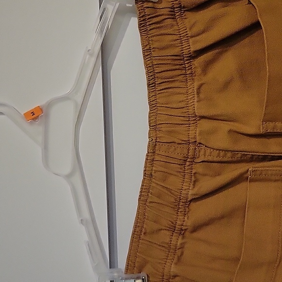 Khaki wide leg pants size xxs but more like a small - Picture 4 of 4